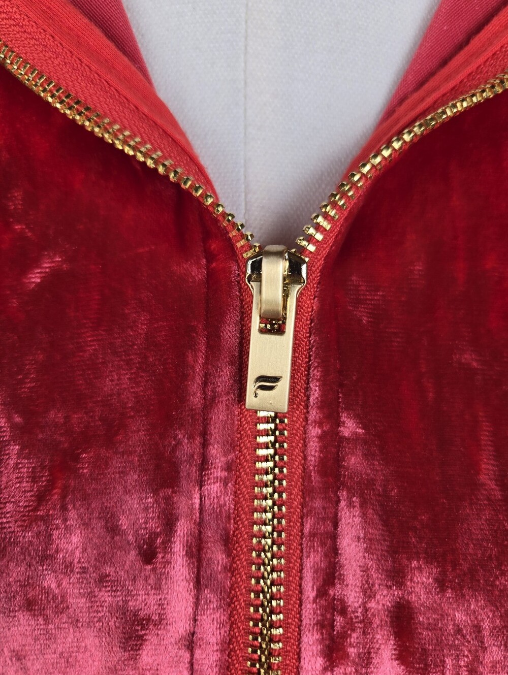 Fabletics Red Crushed Velvet Zip-Up Hoodie – Women’s XS NWOT - Picture 5 of 17
